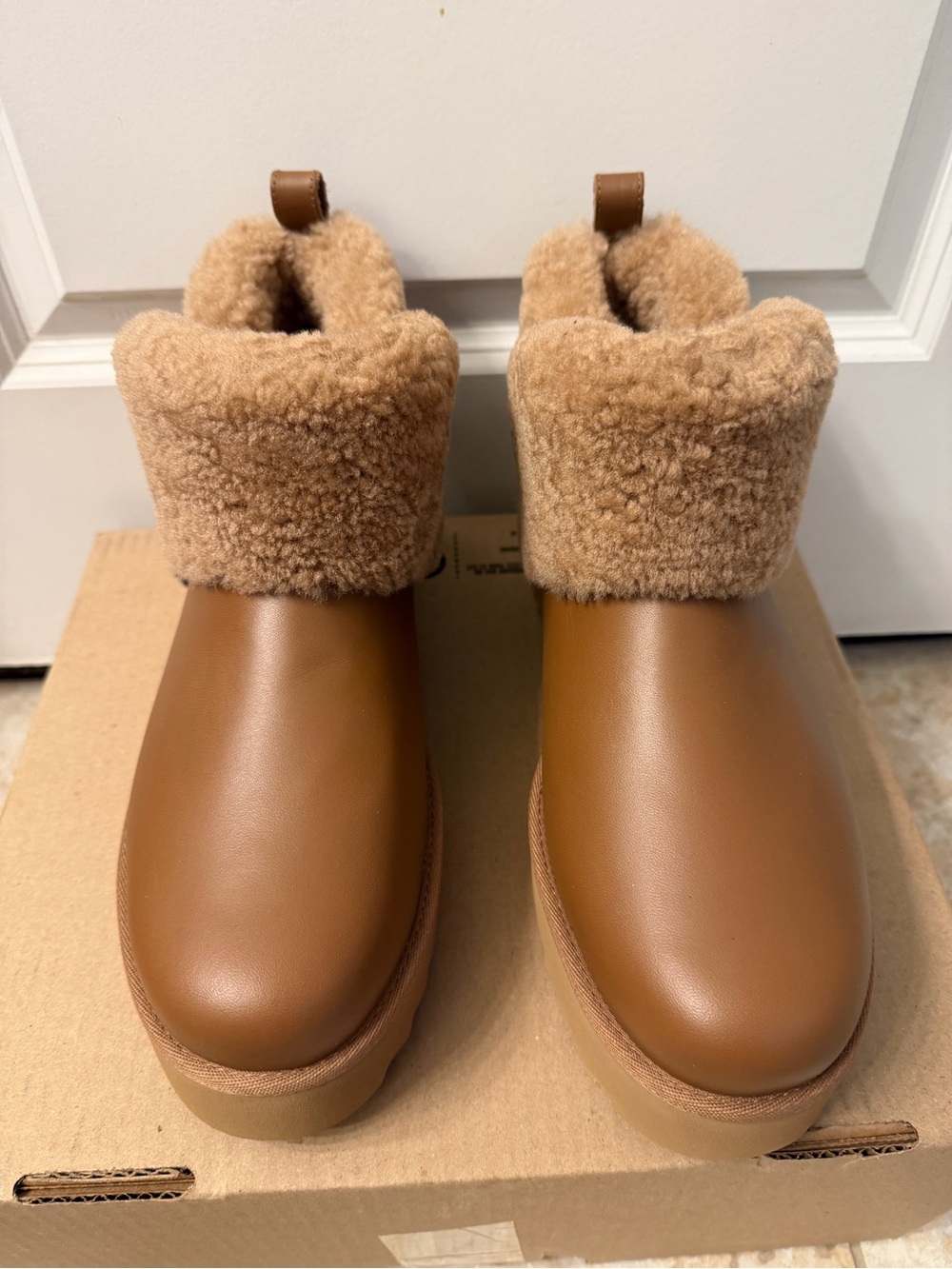 Womens Brown Faux-Shearling Winter Boots